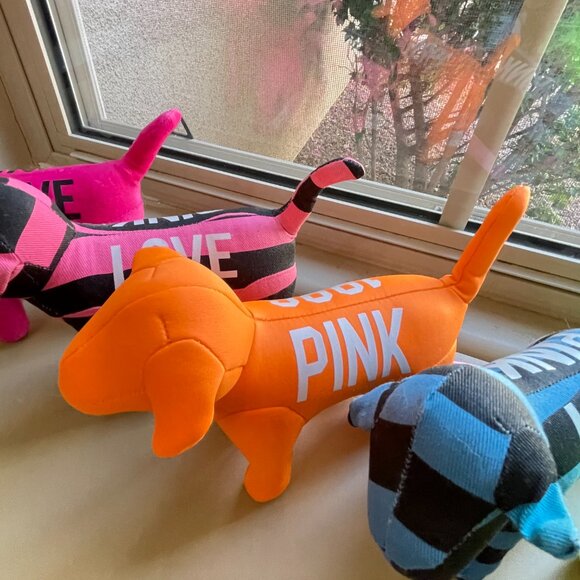 Victoria's Secret Pink Dogs Set of 6 Stuffed Love Pink - Picture 7 of 10
